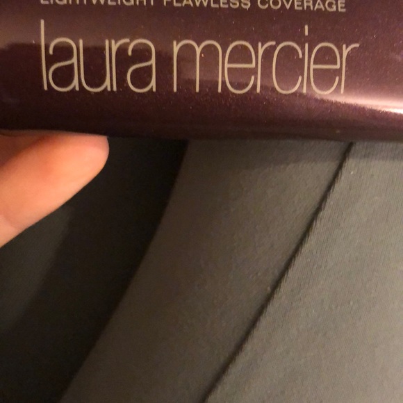 Laura Mercier Tinted Moisturizer - Picture 4 of 6